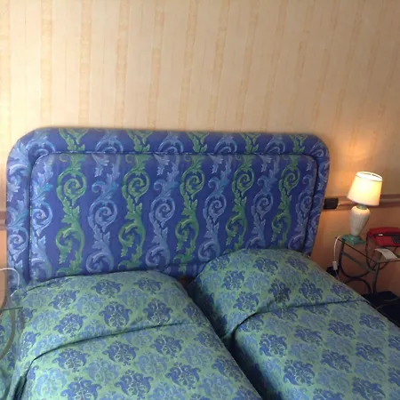 Grand Panoramic Hotel